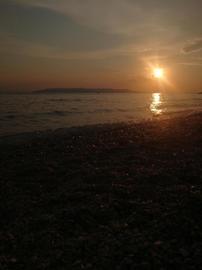 Apartment "None" Makarska Buitenkant foto