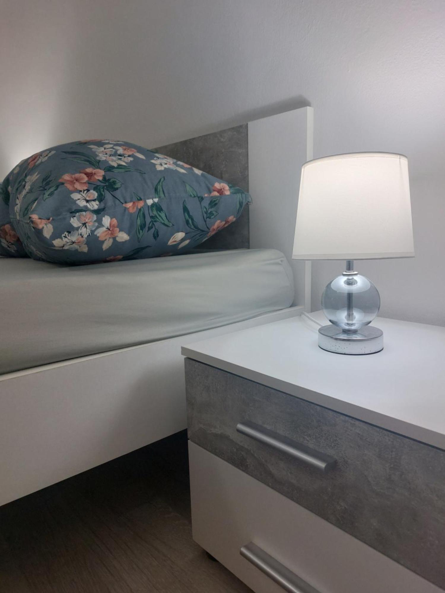 Apartment "None" Makarska Buitenkant foto