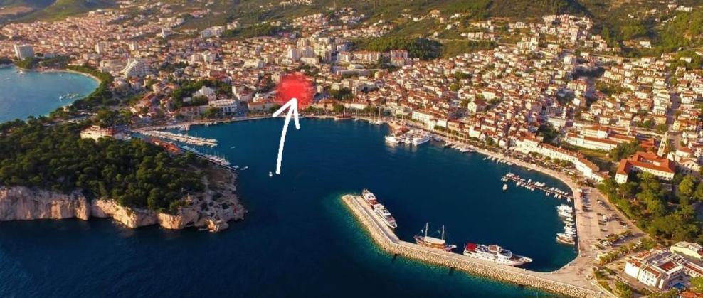Apartment "None" Makarska Buitenkant foto