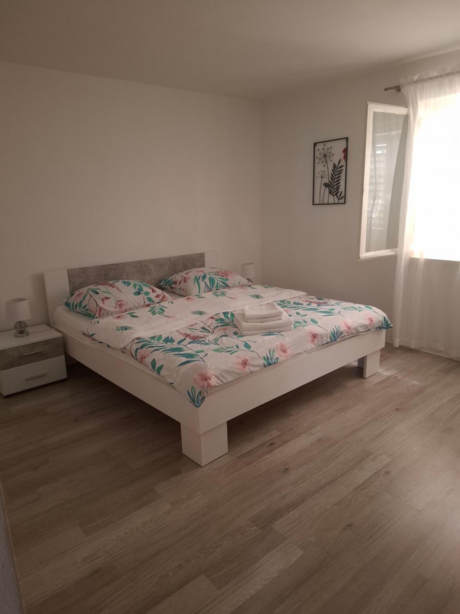 Apartment "None" Makarska Buitenkant foto